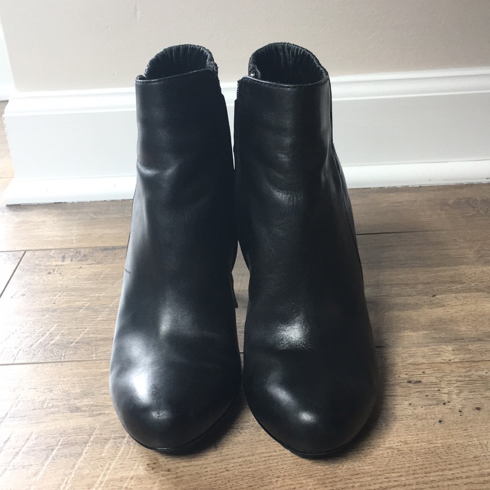 Max Studio Black Booties